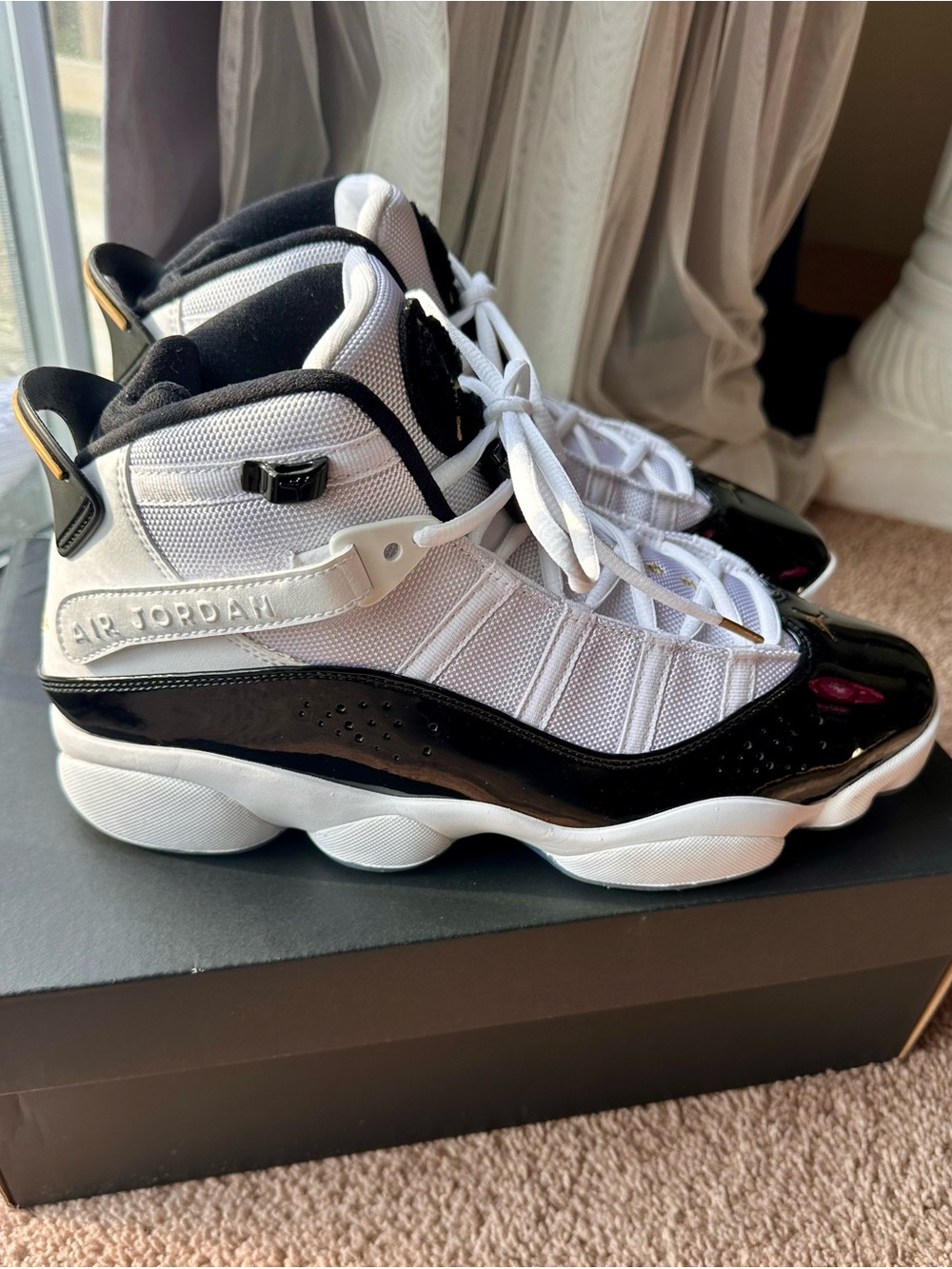 NIKE Air Jordan 6 Rings White Black Metallic Gold Sz 10.5 Men's (Worn Once) - Picture 4 of 7